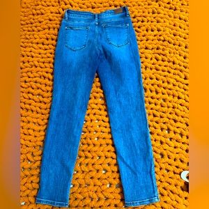 Judy Blue Slim Fit 9/29